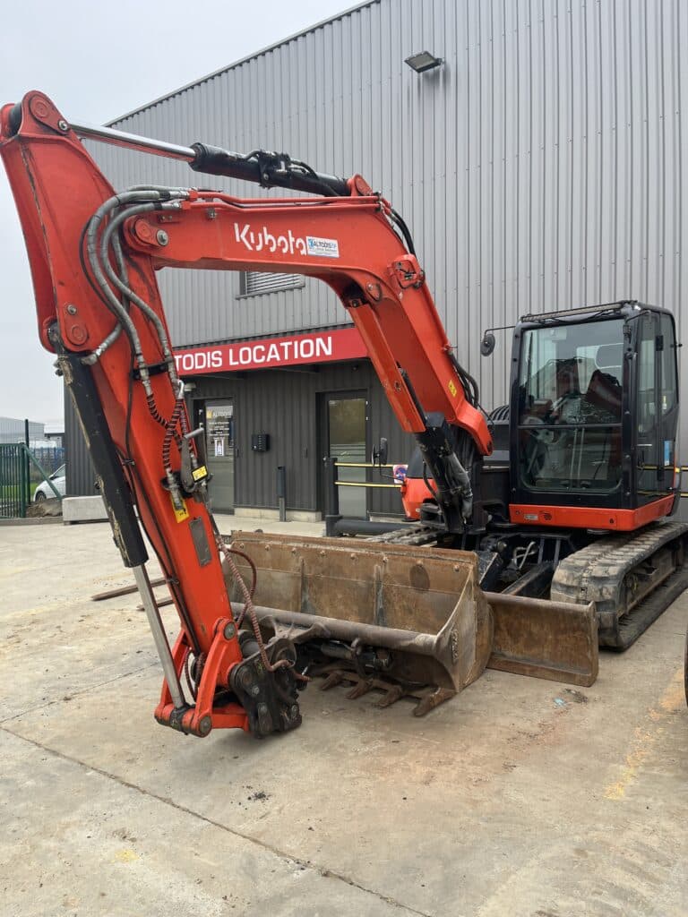 MINI-PELLE KUBOTA KX080-4 - 8T - F7533
